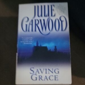 4/$9--Julie Garwood 'Saving Grace' Book